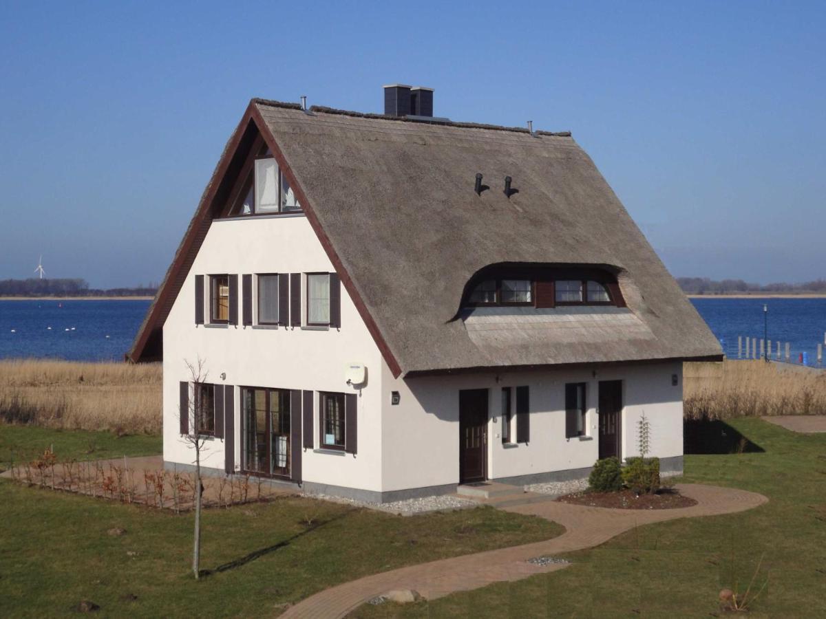Ferienhaus Boddenblick Und Kranich Vieregge Dış mekan fotoğraf